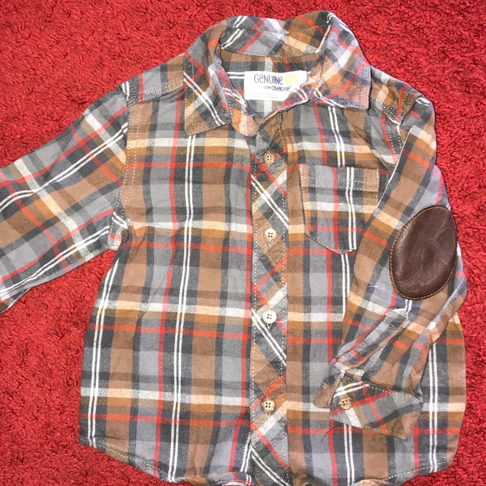 Long sleeved plaid shirt
